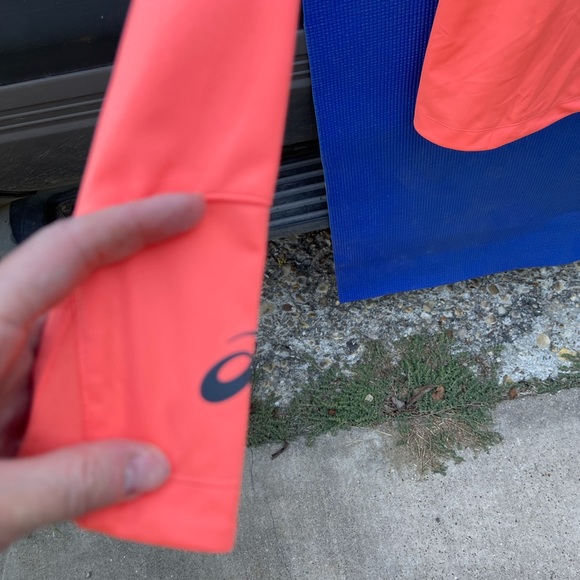 ASICS Coldgear jacket - Picture 7 of 11